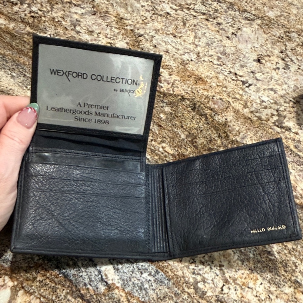 Milled Buffalo Black Leather wallet